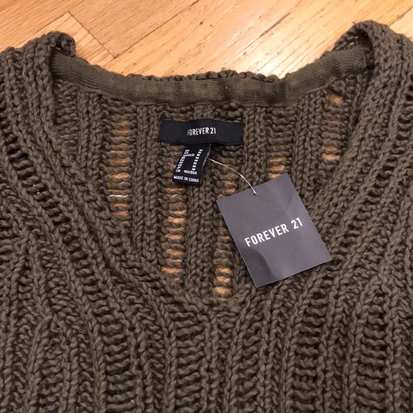 NWT F21 FOREVER 21 Olive Army Green V Neck Sheer Holey Sweater Sz M - Picture 2 of 7